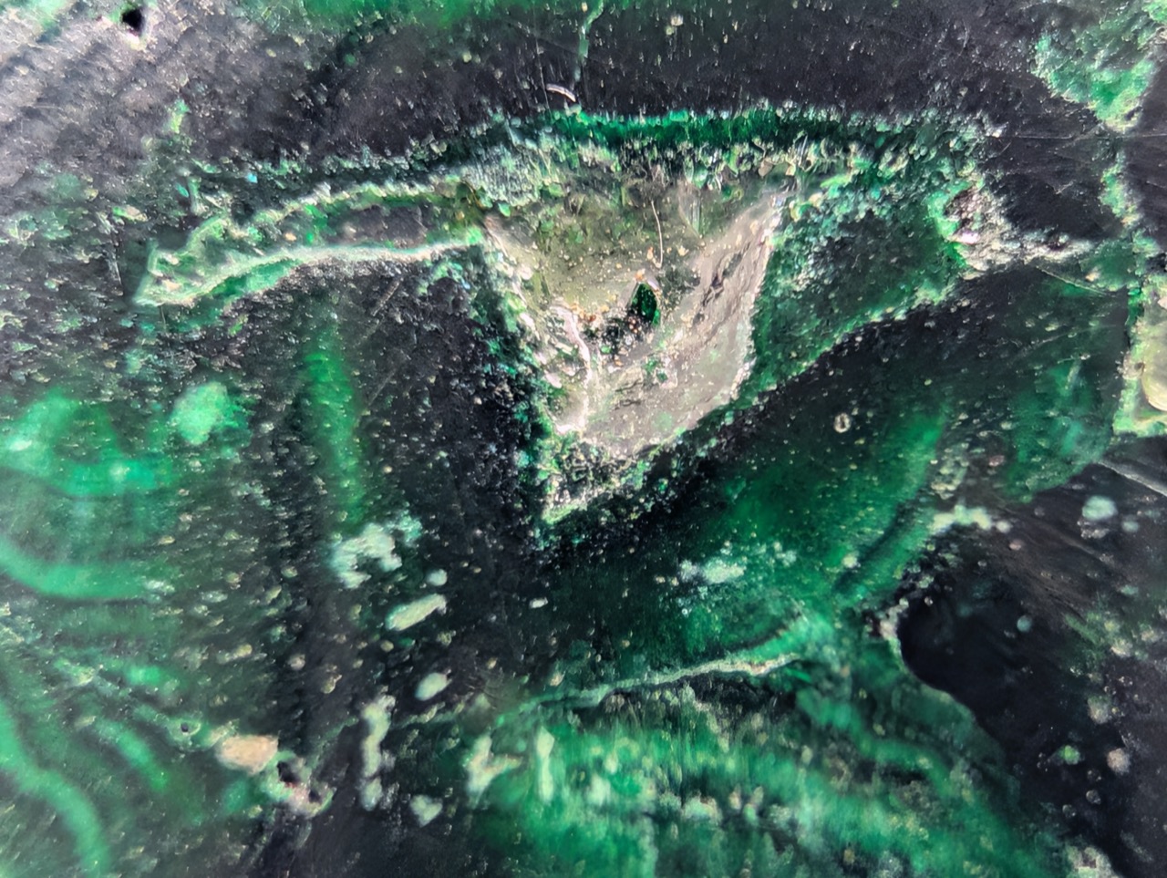 An open cavity, left as it grew